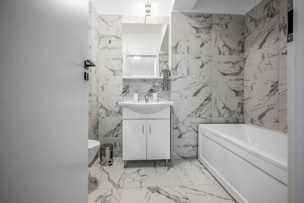 Apartament Grand Arena